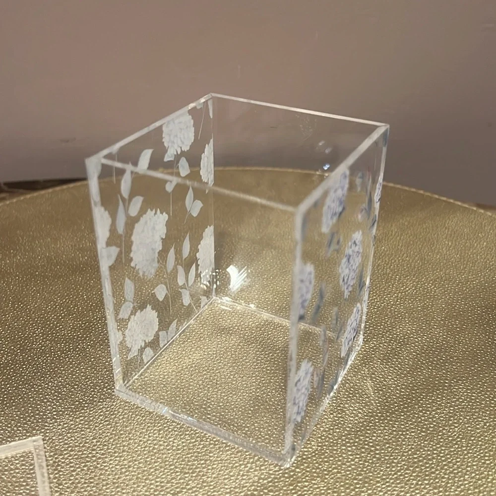 Floral Lidded Acrylic Cosmetic Organizer, Set/2